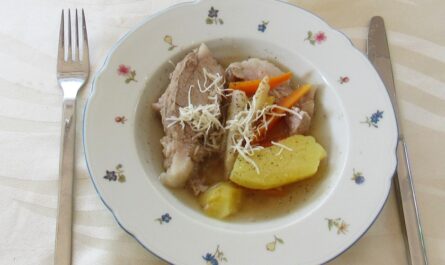 Grandma's Styrian root meat - recipe - photo: ava