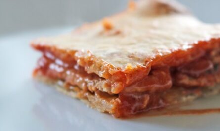 Pork loin roast in pizza dough - recipe - photo: moist_logan