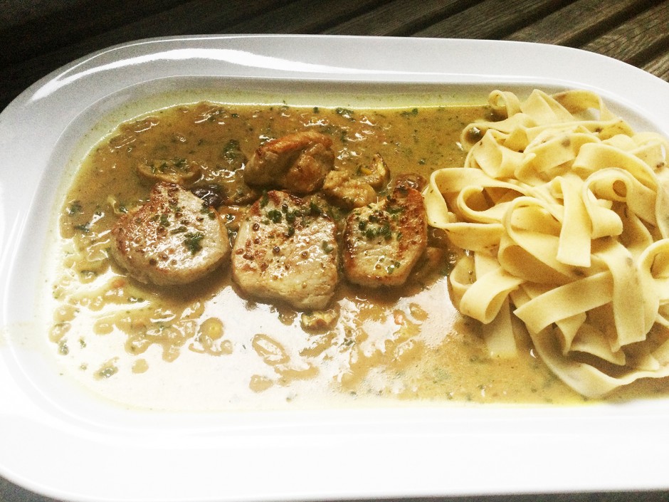 Pork medallions with porcini mushroom sauce - recipe - photo: benjamin