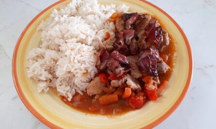 Pork strips with bacon - recipe - photo: scarlett