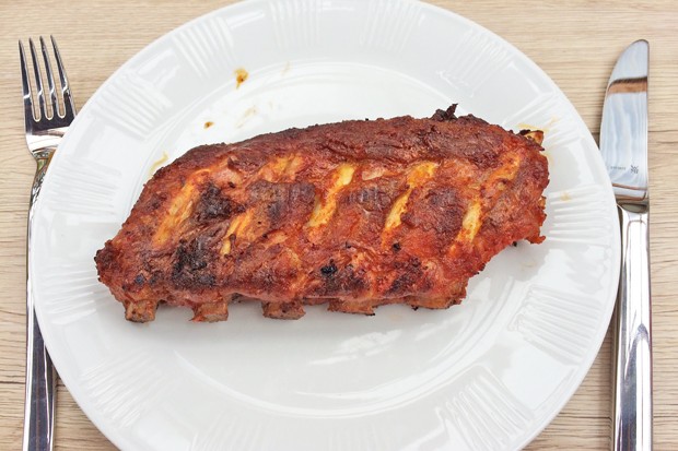 Pork ribs with honey marinade