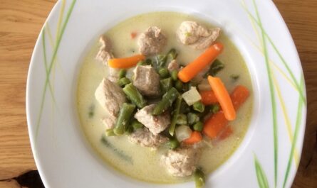 Vegetable stew with pork - recipe - photo: happyJames